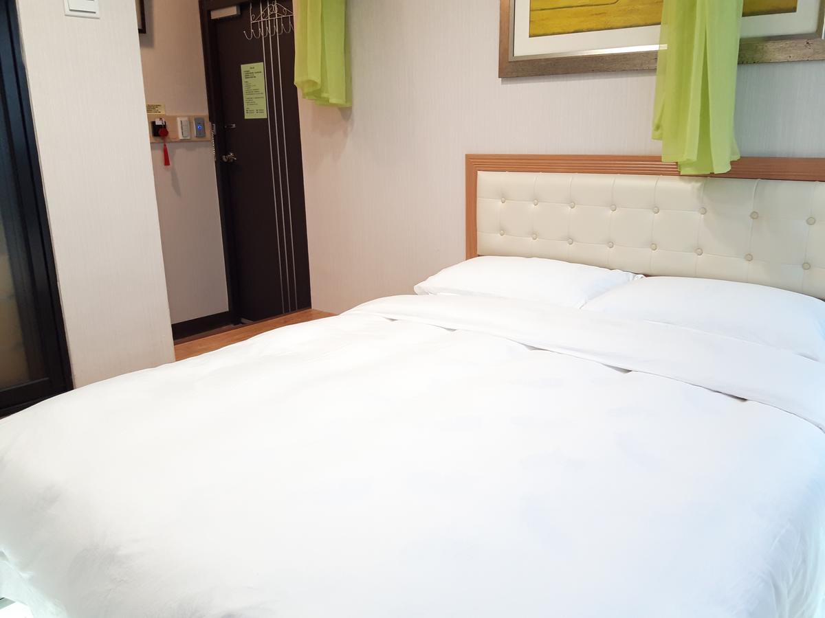 Appartement Hase Spring à Tainan Extérieur photo