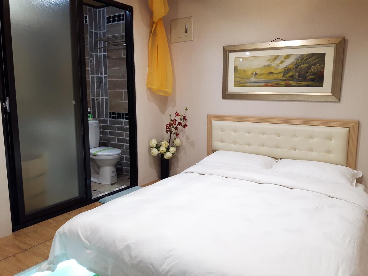 Appartement Hase Spring à Tainan Extérieur photo